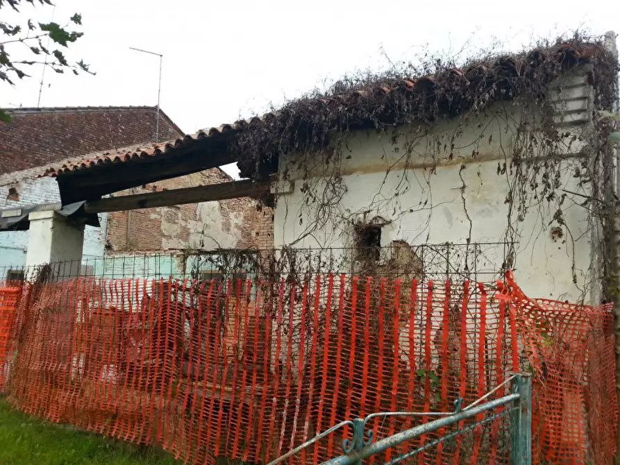 Immagine 11 di Rustico / casale in vendita  in via sega a Piazzola Sul Brenta