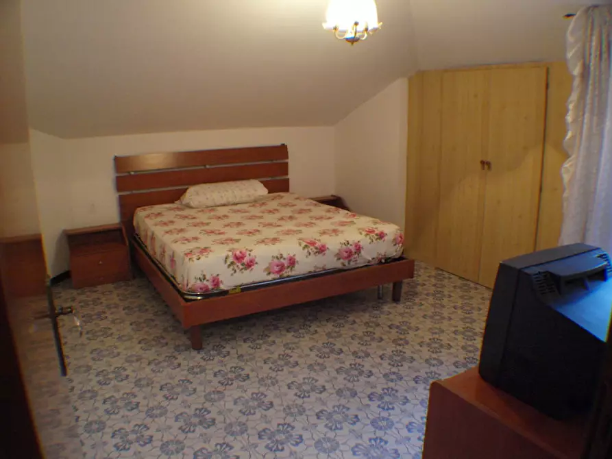 Immagine 2 di Appartamento in vendita  a Senigallia