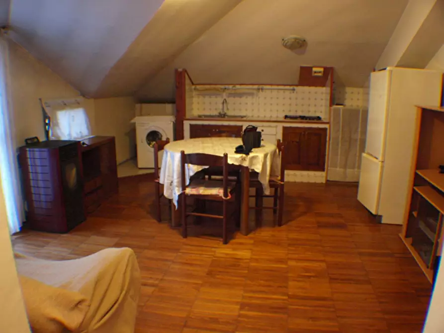 Immagine 6 di Appartamento in vendita  a Senigallia