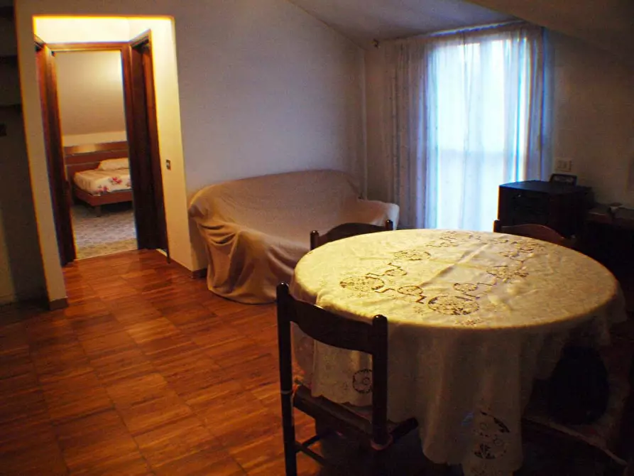 Immagine 7 di Appartamento in vendita  a Senigallia