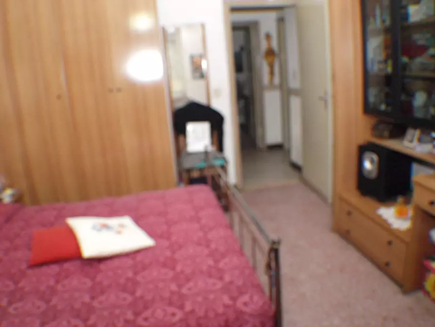 Immagine 10 di Appartamento in vendita  a Senigallia