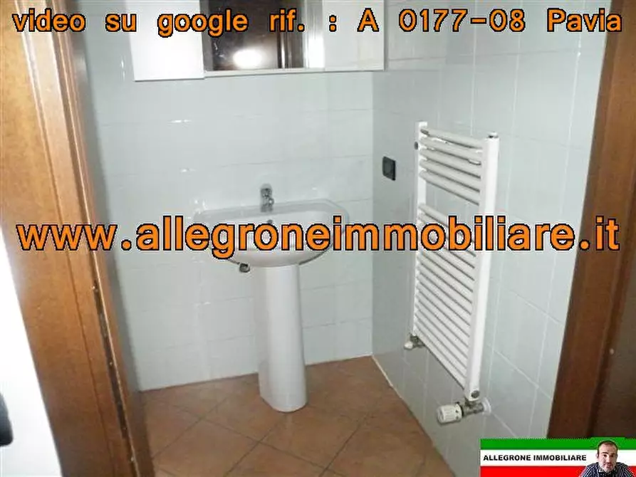 Immagine 14 di Appartamento in affitto  in CORSO MANZONI a Pavia