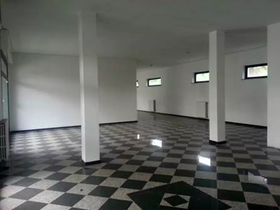 Immagine 23 di Palazzo in vendita  in VIA DI VITTORIO G. a Segrate