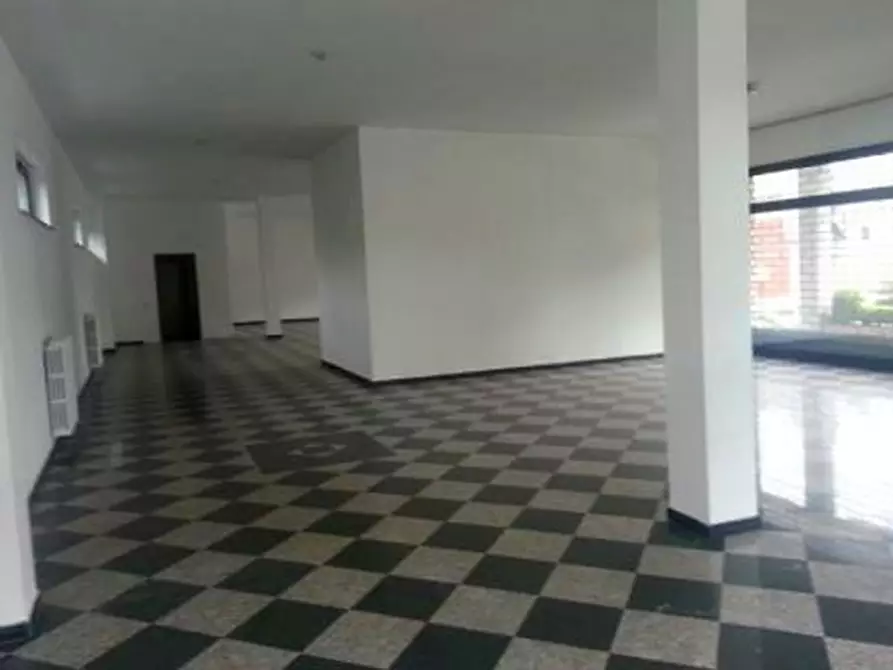 Immagine 23 di Ufficio in vendita  in VIA DI VITTORIO G. a Segrate