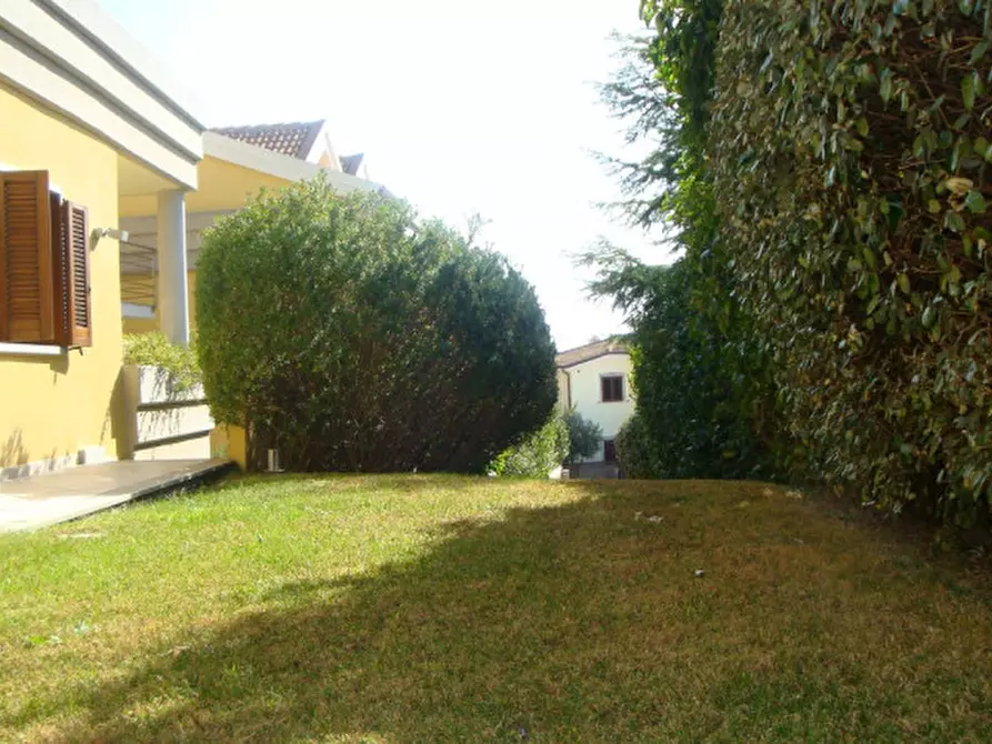 Immagine 22 di Appartamento in vendita  a Olbia