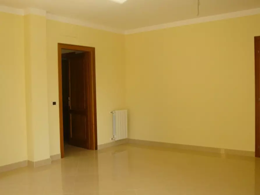 Immagine 24 di Appartamento in vendita  a Olbia