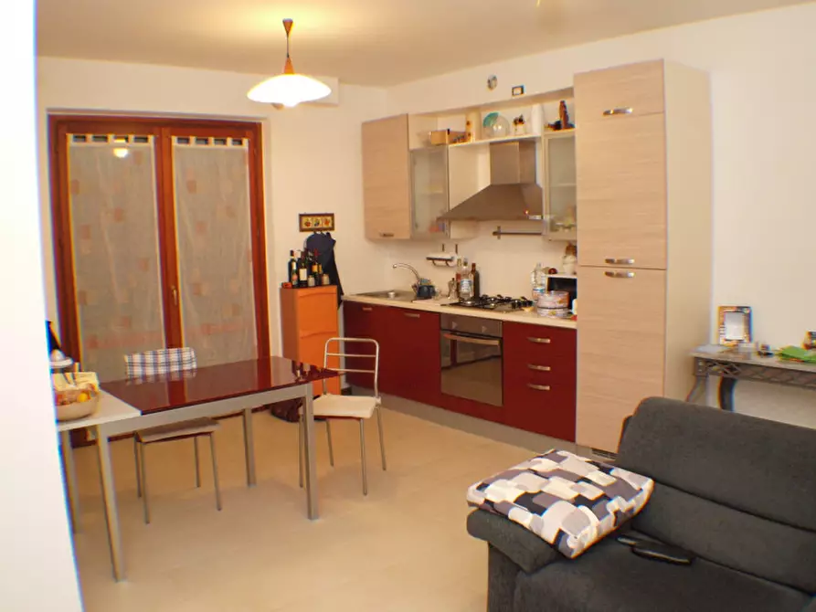 Immagine 7 di Appartamento in vendita  a Trecastelli