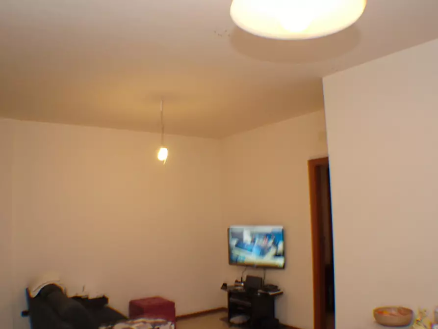 Immagine 9 di Appartamento in vendita  a Trecastelli