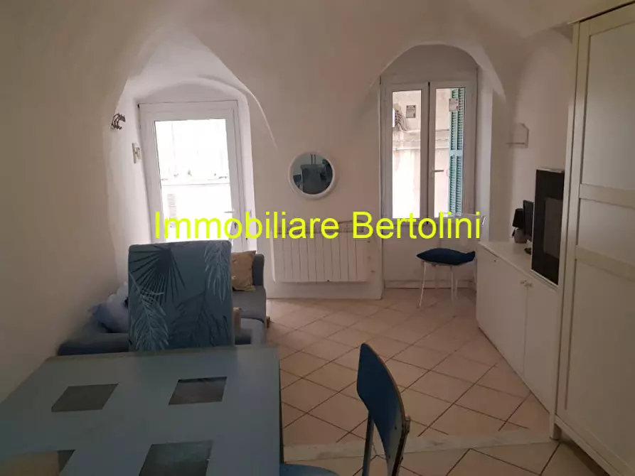 Immagine 2 di Appartamento in vendita  in coldirodi a San Remo