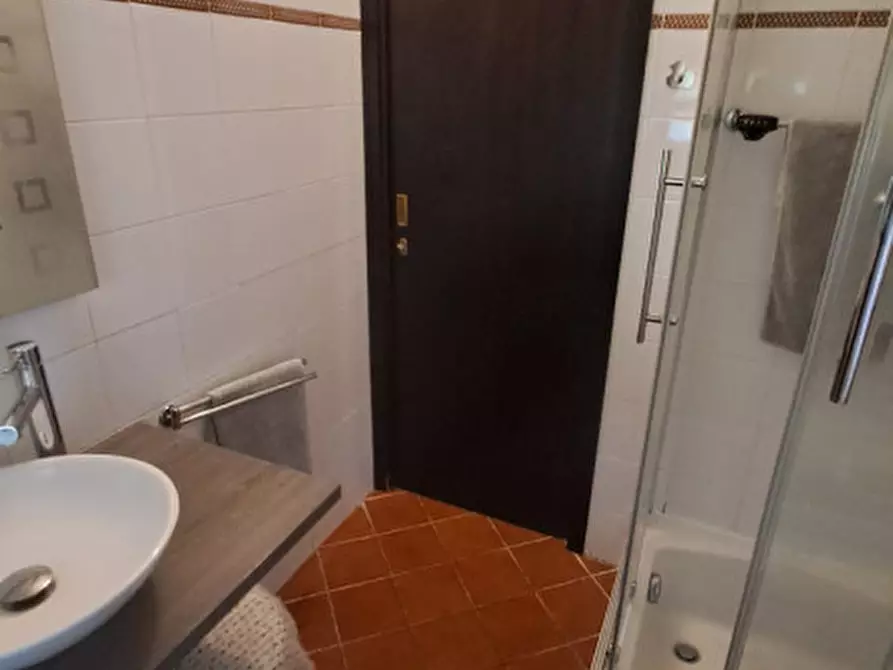 Immagine 21 di Villa in vendita  a Turbigo