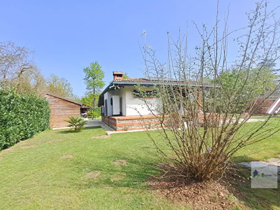 Immagine 26 di Villa in vendita  a Turbigo