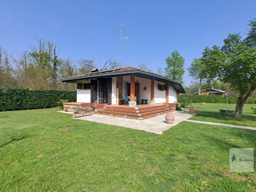 Immagine 29 di Villa in vendita  a Turbigo