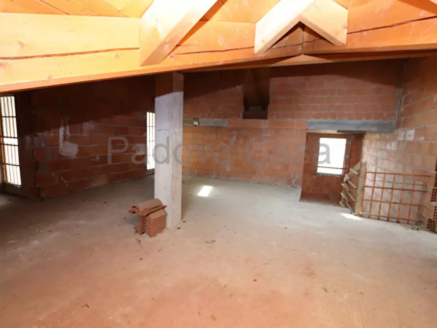 Immagine 11 di Casa bifamiliare in vendita  a Vigodarzere