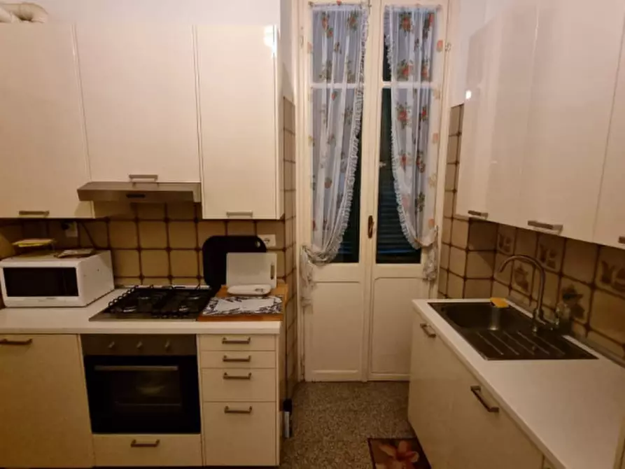 Immagine 4 di Appartamento in affitto  in via della libertà a Rapallo