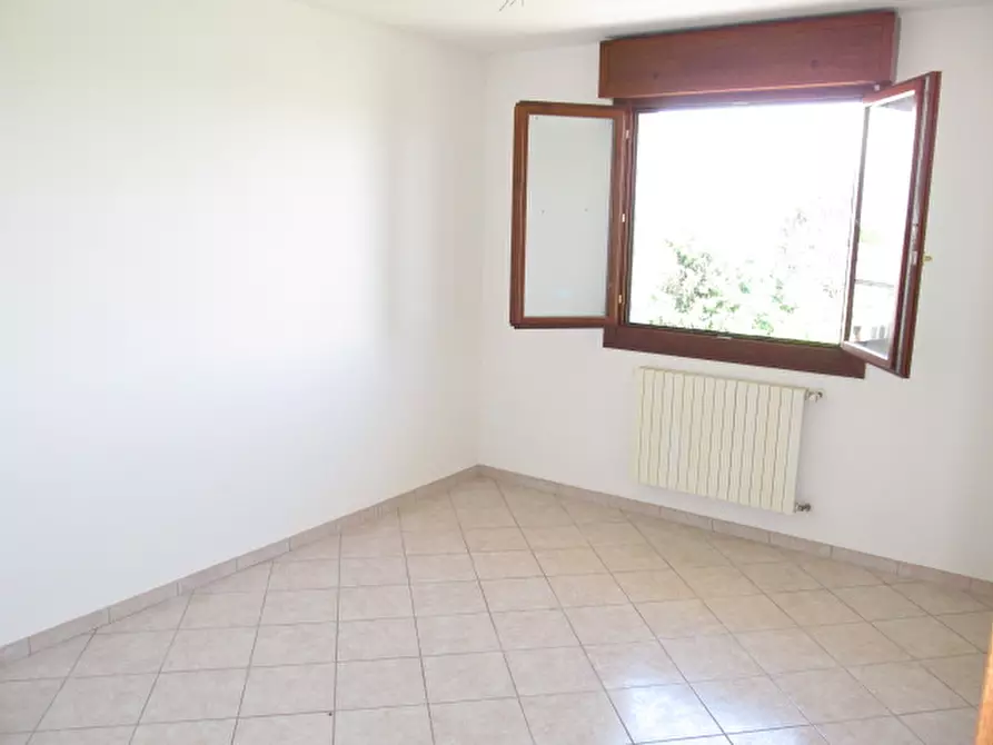 Immagine 6 di Appartamento in affitto  a Concordia Sulla Secchia