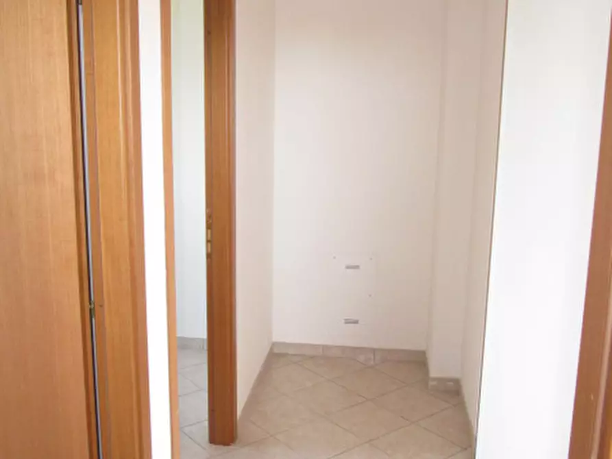 Immagine 10 di Appartamento in affitto  a Concordia Sulla Secchia