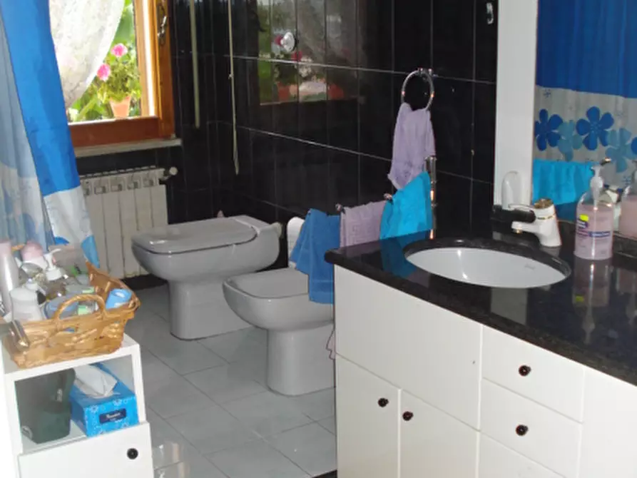 Immagine 20 di Casa trifamiliare in vendita  in VILLA VERROCCHIO a Montesilvano