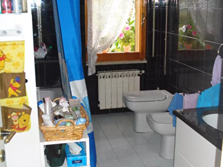 Immagine 21 di Casa trifamiliare in vendita  in VILLA VERROCCHIO a Montesilvano