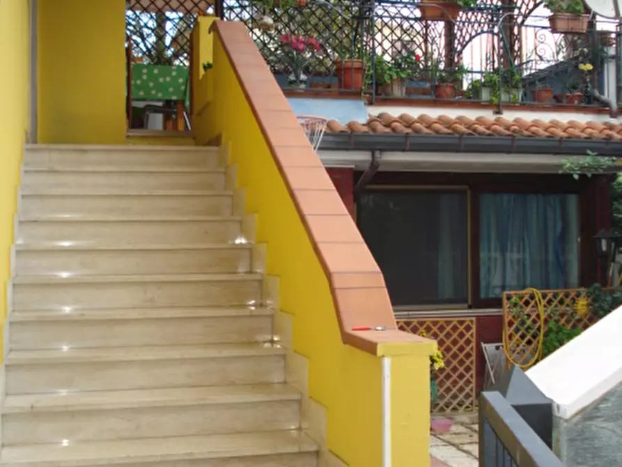 Immagine 30 di Casa trifamiliare in vendita  in VILLA VERROCCHIO a Montesilvano