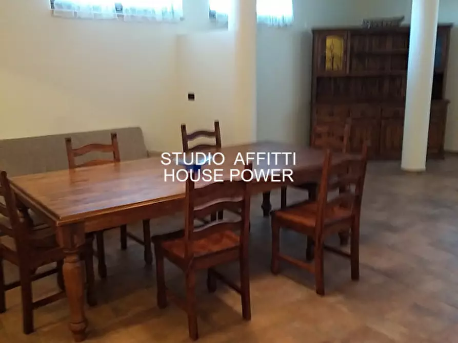 Immagine 3 di Villa in affitto  in Via Giovi a Montesilvano