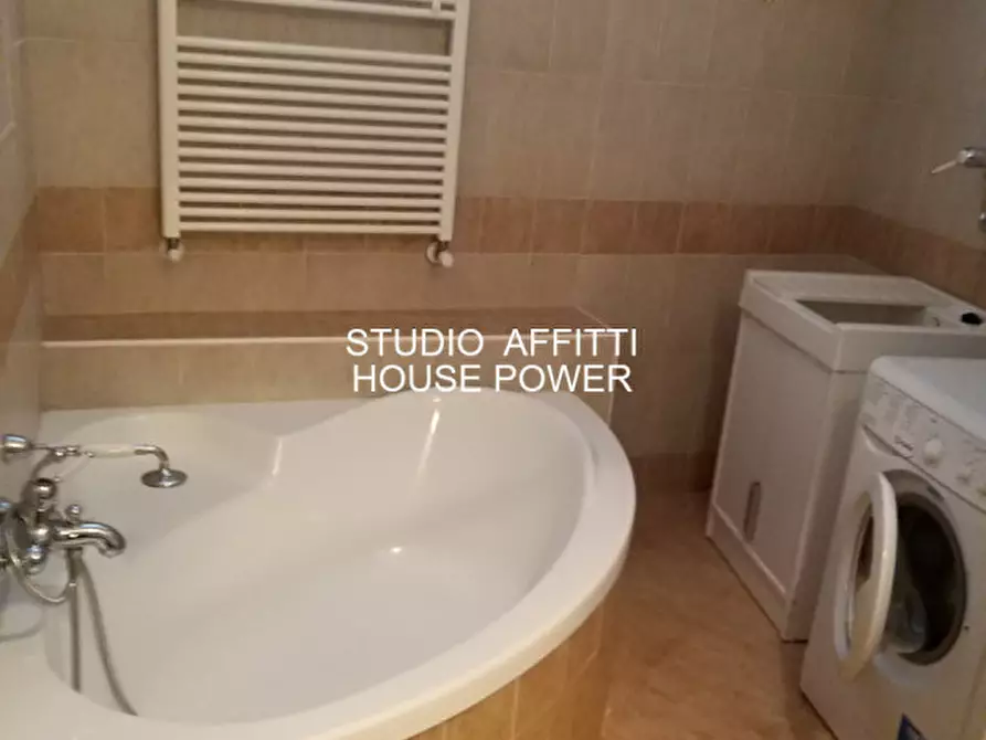 Immagine 6 di Villa in affitto  in Via Giovi a Montesilvano