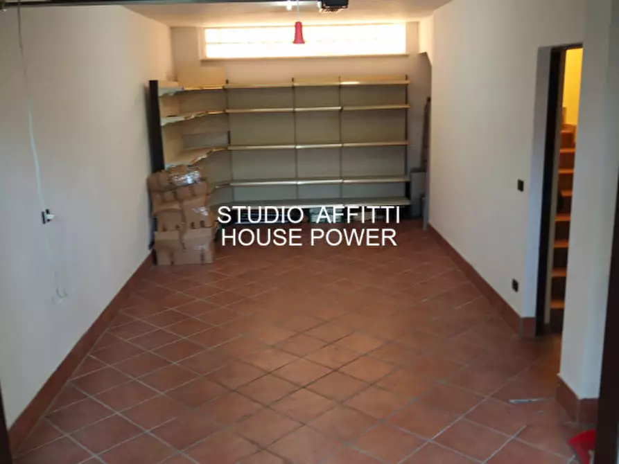 Immagine 8 di Villa in affitto  in Via Giovi a Montesilvano