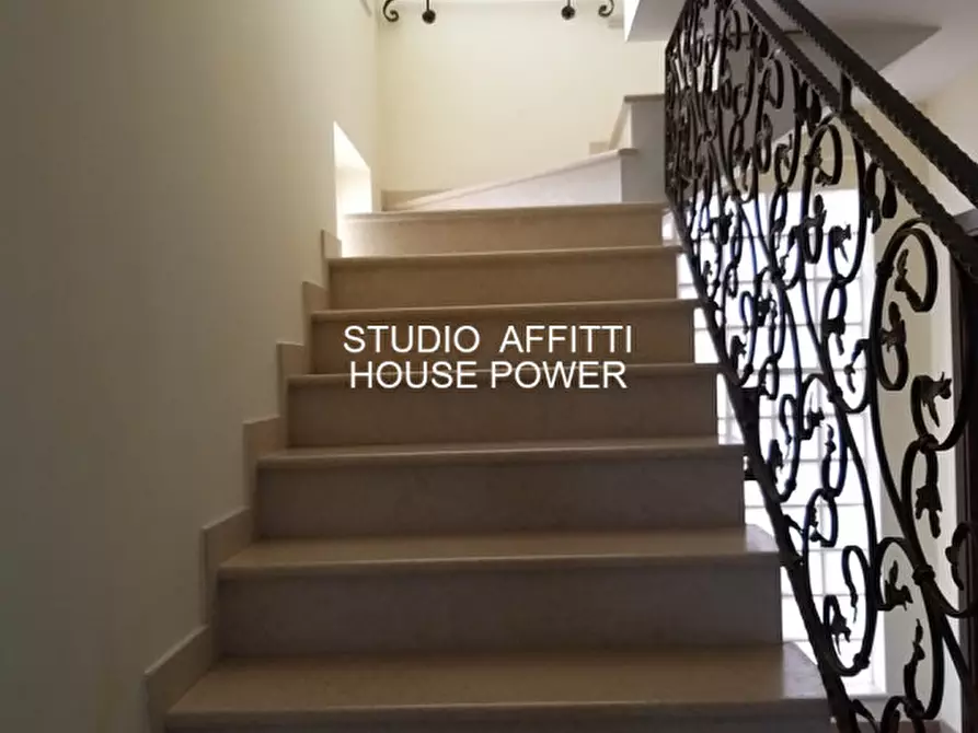 Immagine 26 di Villa in affitto  in Via Giovi a Montesilvano