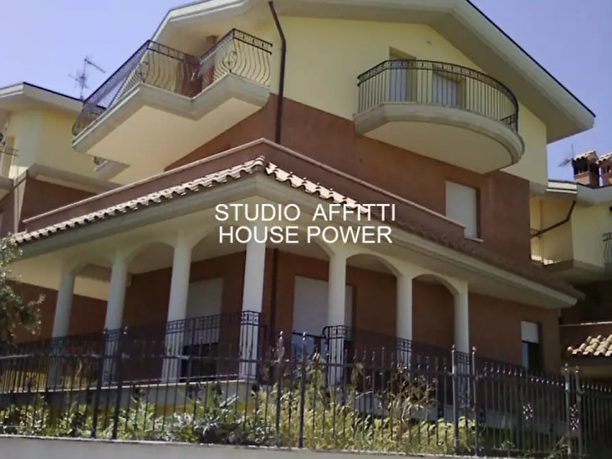 Immagine 58 di Villa in affitto  in Via Giovi a Montesilvano