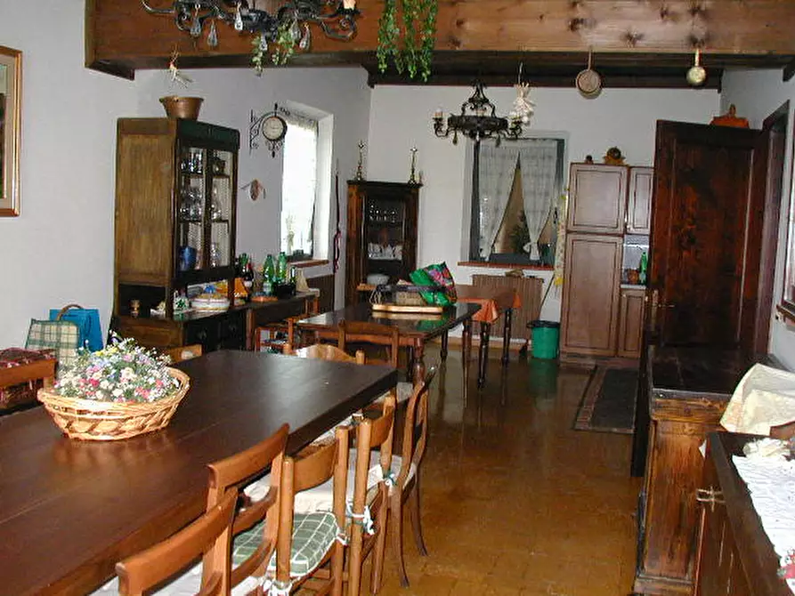 Immagine 3 di Casa indipendente in vendita  a Senigallia