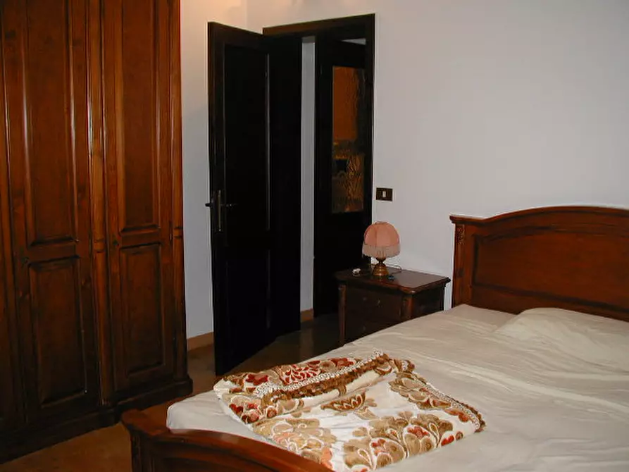 Immagine 10 di Casa indipendente in vendita  a Senigallia