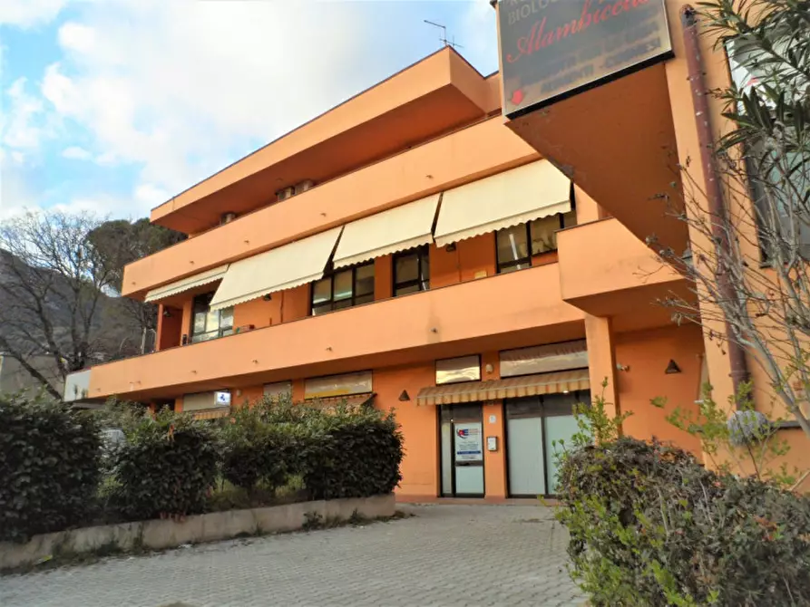 Immagine 1 di Negozio in vendita  in Città Verde a Terni