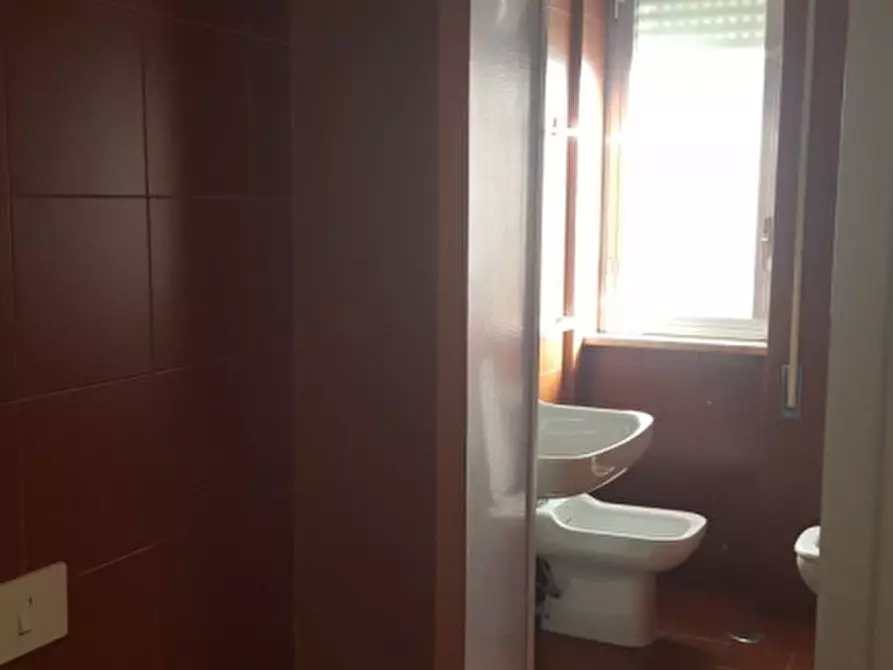 Immagine 5 di Appartamento in affitto  a Isola Del Liri