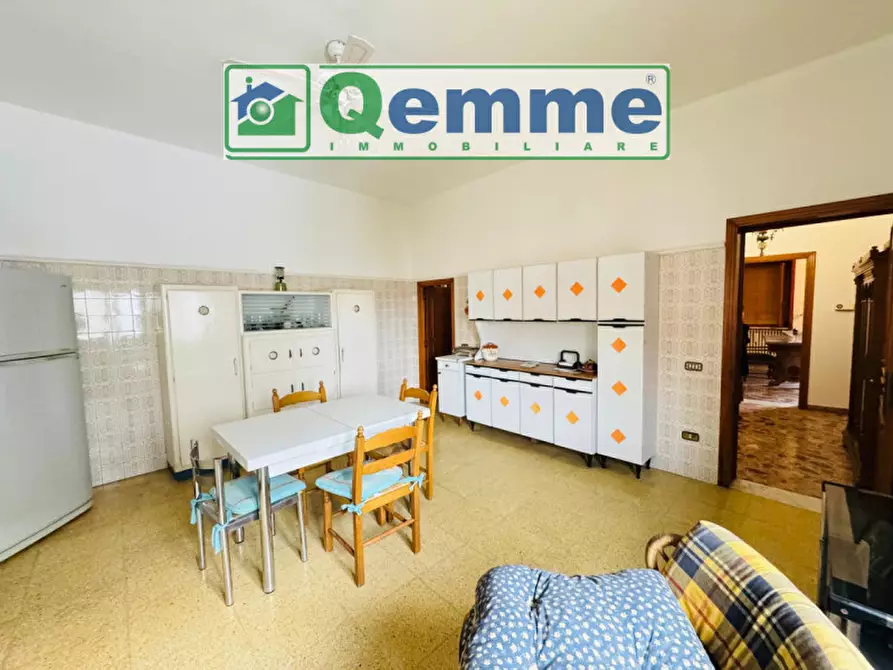 Immagine 9 di Casa bifamiliare in vendita  in Via Lecce a Lequile