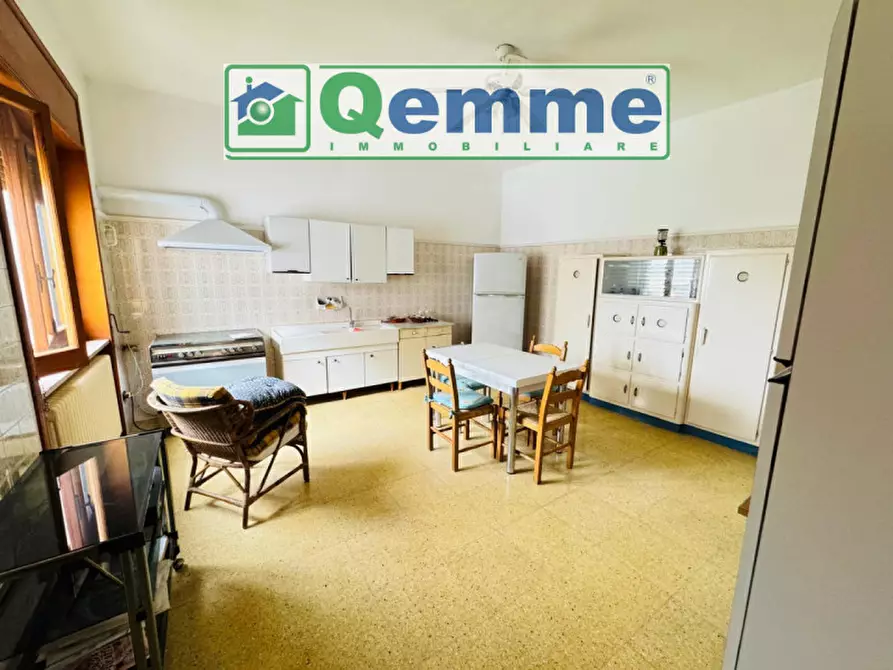 Immagine 10 di Casa bifamiliare in vendita  in Via Lecce a Lequile