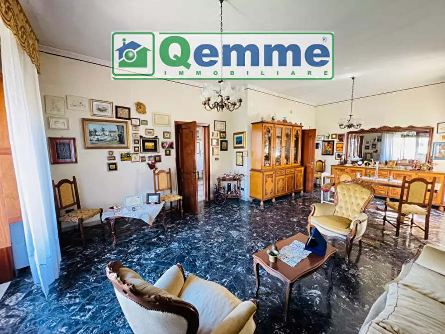 Immagine 8 di Casa bifamiliare in vendita  in Via Vittorio Emanuele III a San Cesario Di Lecce