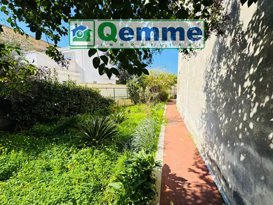 Immagine 31 di Casa bifamiliare in vendita  in Via Vittorio Emanuele III a San Cesario Di Lecce