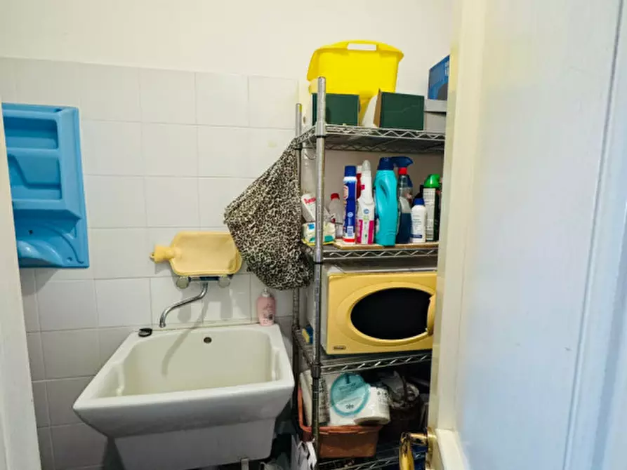 Immagine 17 di Villa in vendita  in Piazza Beethoven a Lequile