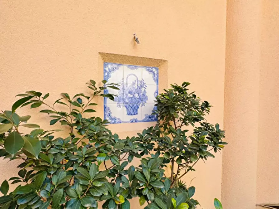 Immagine 22 di Villa in vendita  in Piazza Beethoven a Lequile