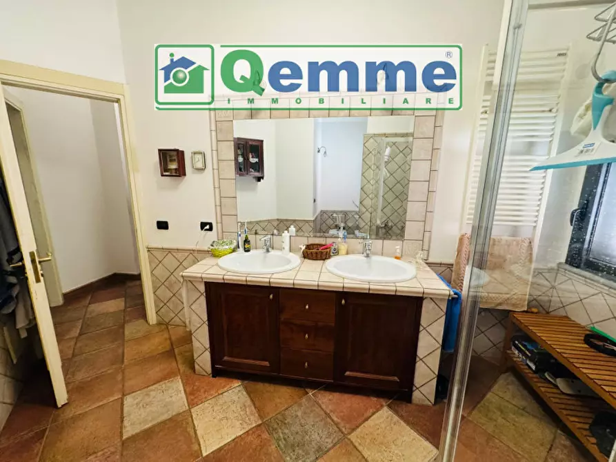 Immagine 35 di Villa in vendita  in Piazza Beethoven a Lequile