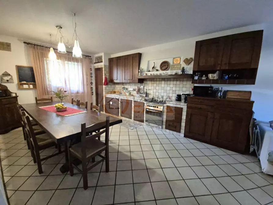 Immagine 2 di Camera in affitto  in Via Alcide de Gasperi 2 a Legnaro