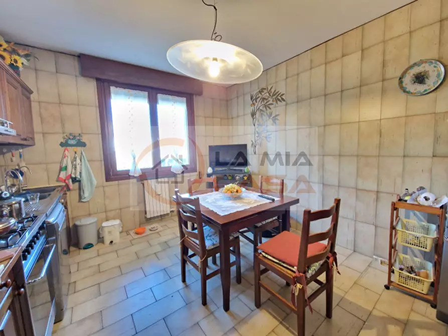 Immagine 9 di Casa bifamiliare in vendita  a Legnaro