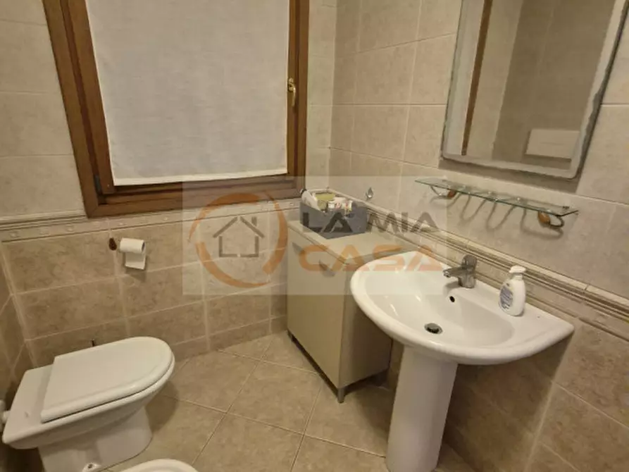 Immagine 5 di Camera in affitto  in Piazza Kolbe 4 a Legnaro