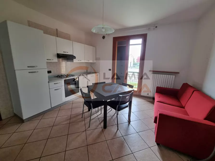 Immagine 1 di Appartamento in affitto  in Via Romea, n. 65/i bis Legnaro (PD) a Legnaro