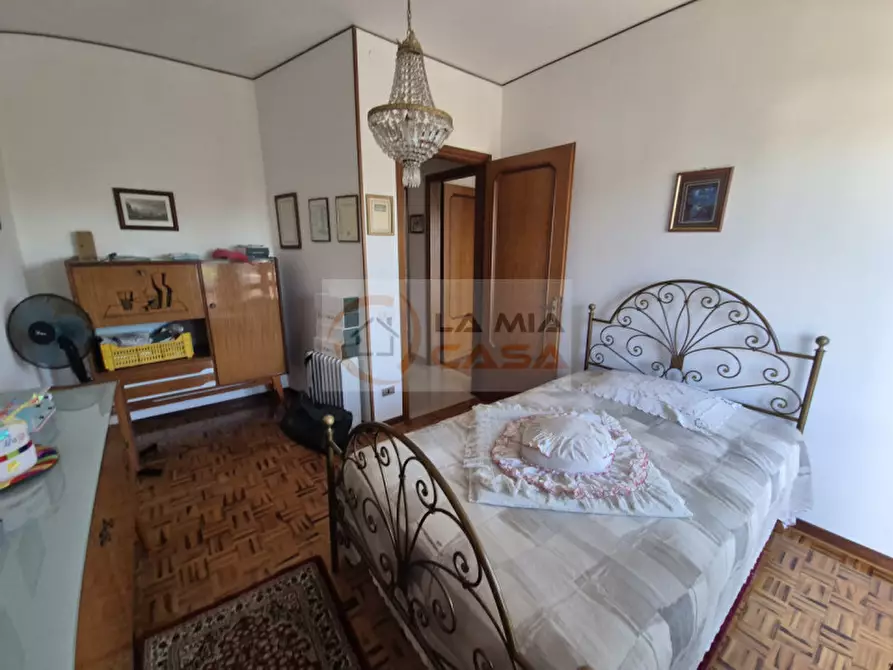 Immagine 3 di Camera in affitto  in Via Rossini Legnaro a Legnaro