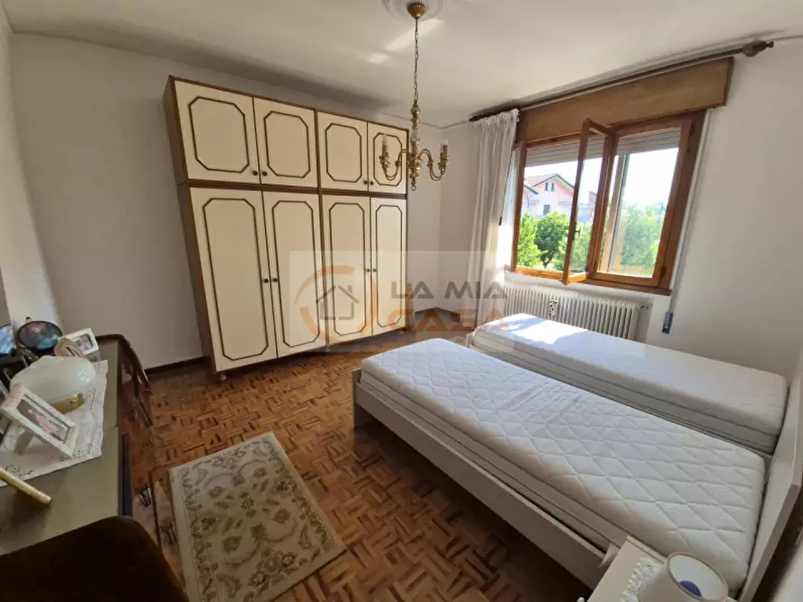Immagine 6 di Camera in affitto  in Via Rossini Legnaro a Legnaro