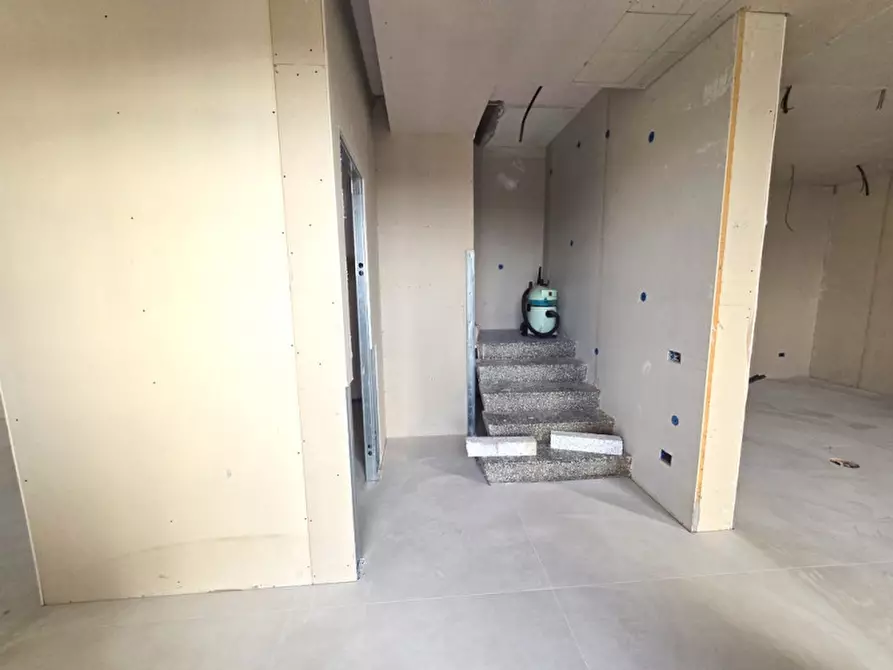 Immagine 4 di Villa in vendita  in Fosso' a Fosso'