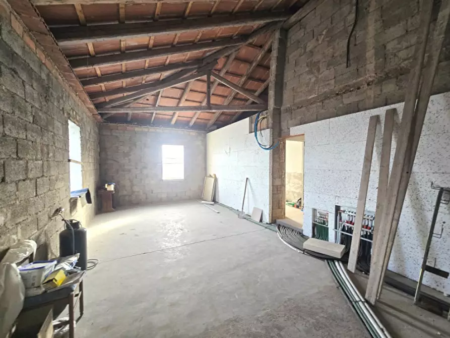 Immagine 22 di Villa in vendita  in Fosso' a Fosso'