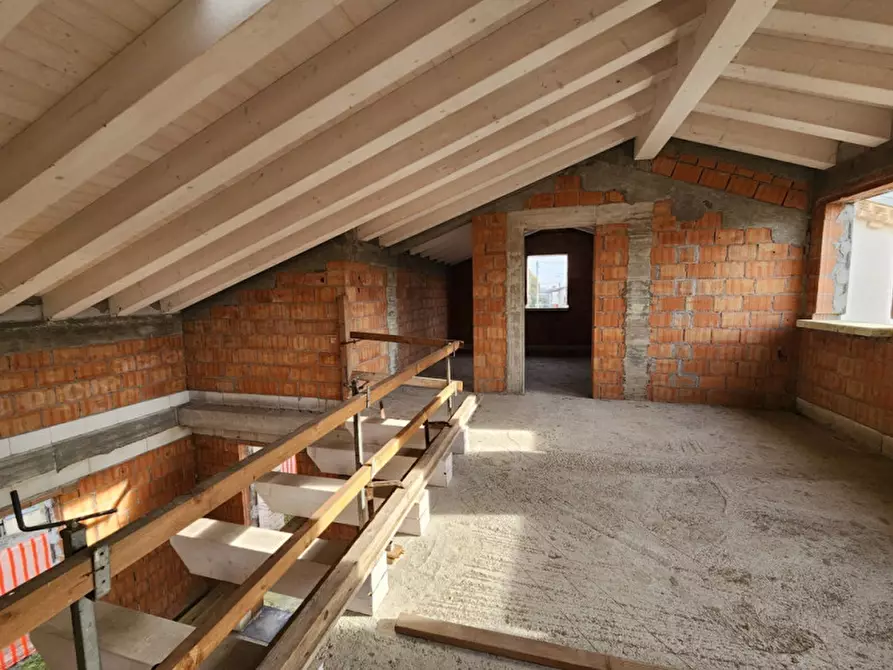 Immagine 11 di Villa in vendita  in Fossò a Fosso'