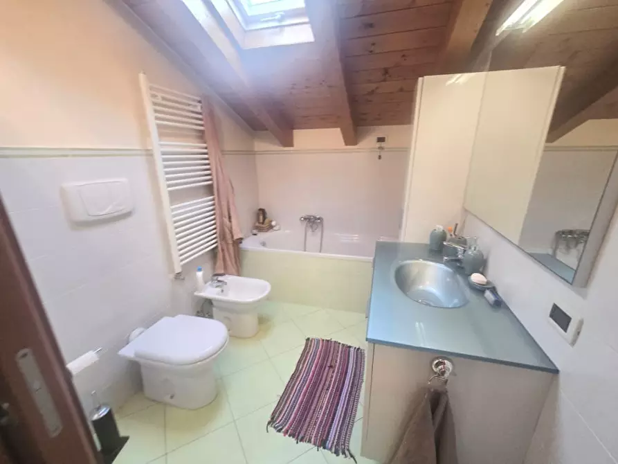 Immagine 18 di Appartamento in vendita  in Fosso' a Fosso'