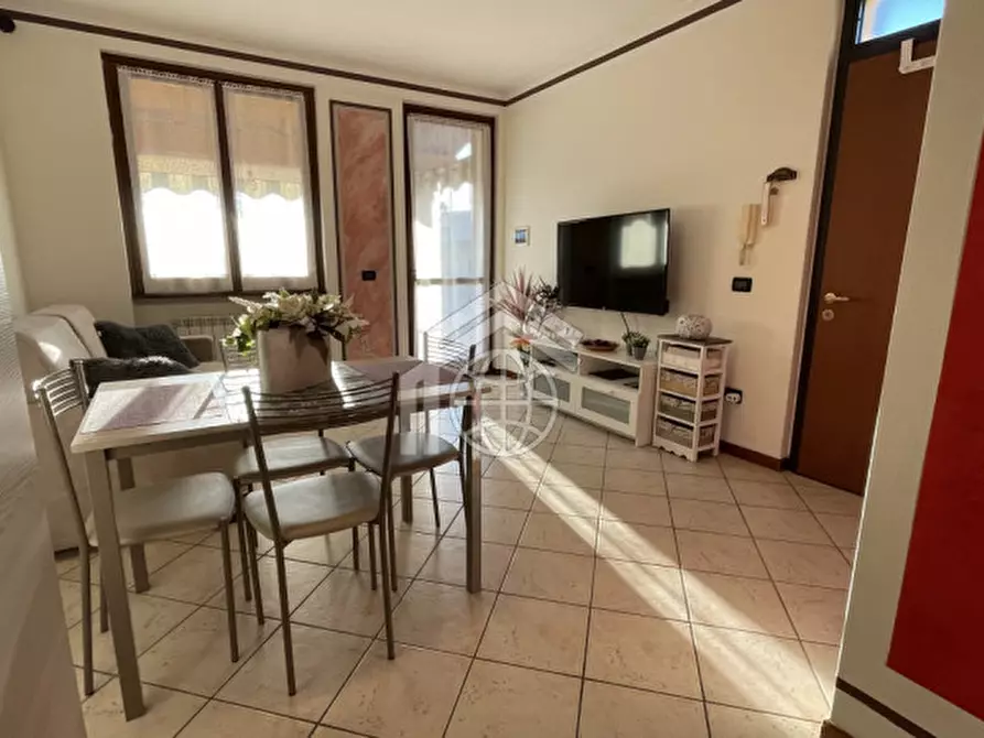 Immagine 1 di Appartamento in affitto  a Polpenazze Del Garda